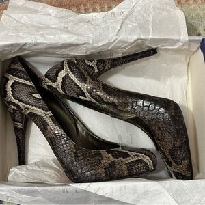 Stuart Weitzman Brown Snakeskin Heels